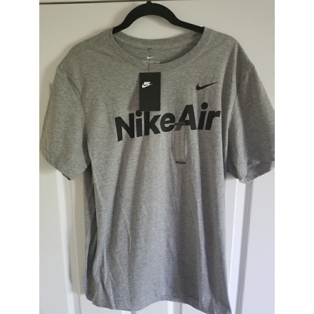 𝅺NIKE Air T-Shirt